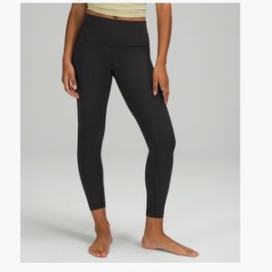 WUNDER UNDER HIGH-RISE